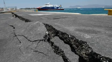 زلزال بقوة 6 درجات يضرب Island كريت اليونانية