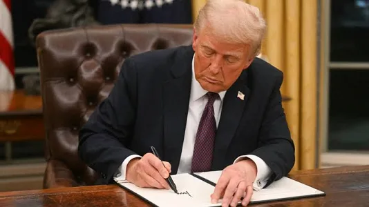 أوروبا تترقب خطوات ترامب المقبلة تجاه روسيا. أوروبا تترقب خطوات ترامب المقبلة تجاه روسيا.