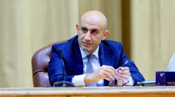 زيادة حد السن للتقديم إلى 45 عامًا في مسابقة “معلم مساعد” لمدرّسي الحصة.