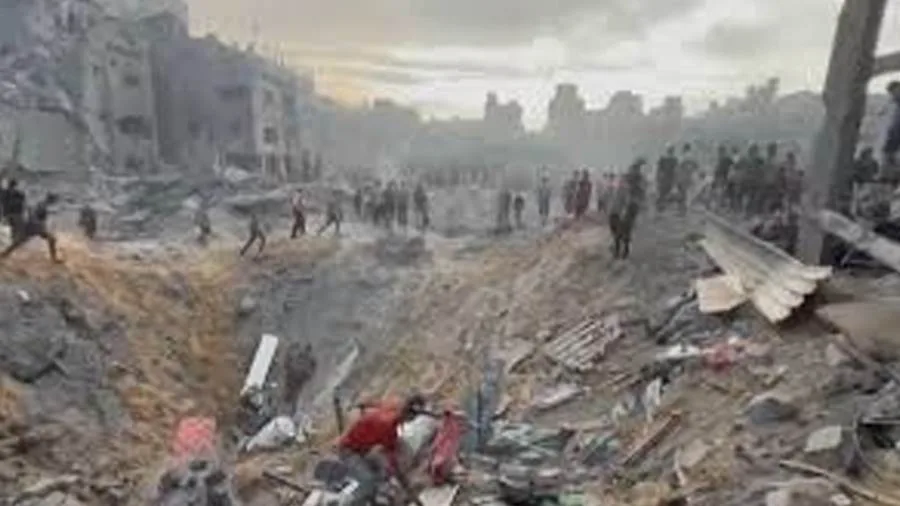 زيادة عدد ضحايا مجزرة الاحتلال ضد أسرة فلسطينية في جباليا إلى 14، بينهم 3 أطفال.