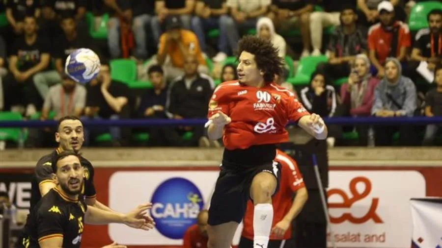 زين يتألق كأفضل لاعب في مباراة الأهلي والترجي التونسي بكؤوس أفريقيا لكرة اليد زين يتألق كأفضل لاعب في مباراة الأهلي والترجي التونسي بكؤوس أفريقيا لكرة اليد