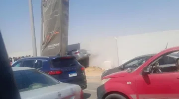 سائق يتعرض للإصابة نتيجة حادث تصادم فوق محور جمال عبد الناصر في أكتوبر