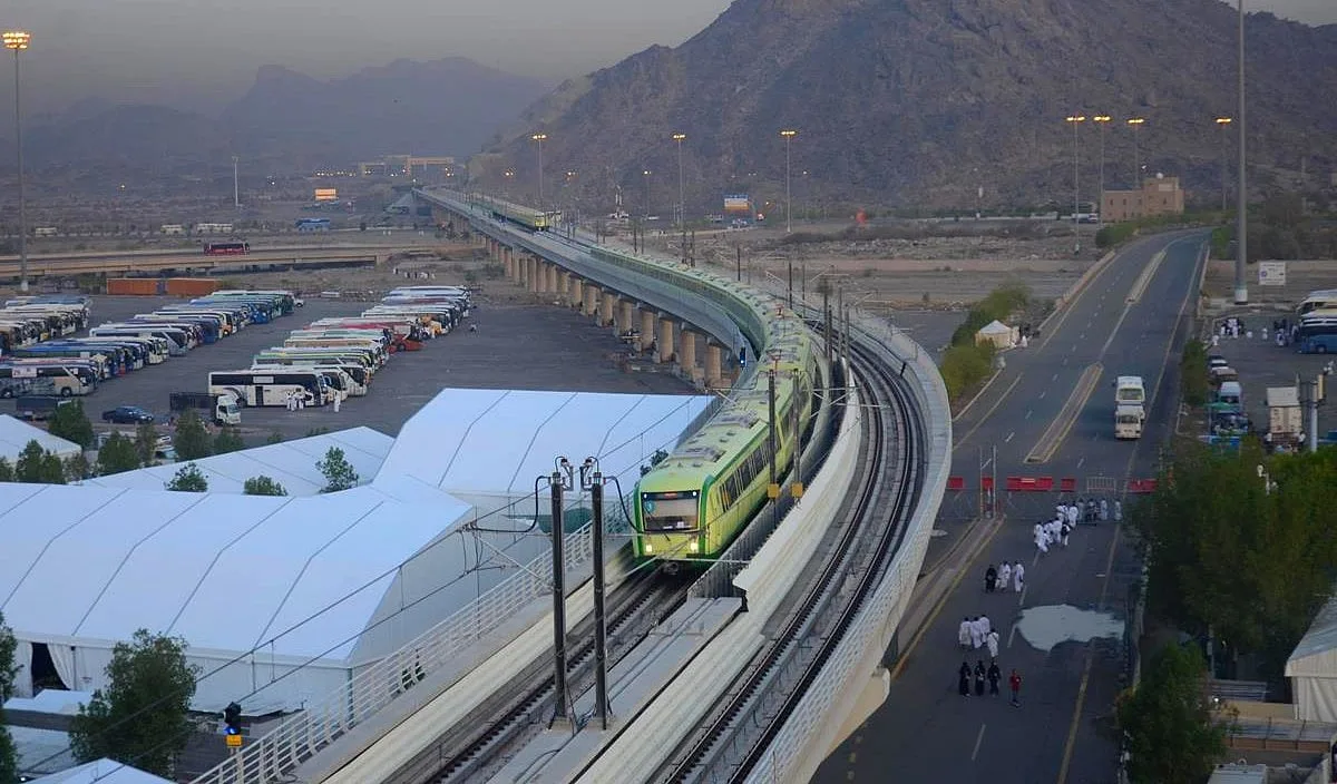 “سار” تُجري اليوم تمرين طوارئ في قطار المشاعر المقدسة بمشاركة عدة جهات. “سار” تُجري اليوم تمرين طوارئ في قطار المشاعر المقدسة بمشاركة عدة جهات.