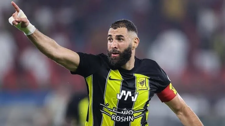 سبب عدم مشاركة بنزيما في تدريبات الاتحاد .. وتفاصيل موقفه من مباراة الرائد سبب عدم مشاركة بنزيما في تدريبات الاتحاد .. وتفاصيل موقفه من مباراة الرائد