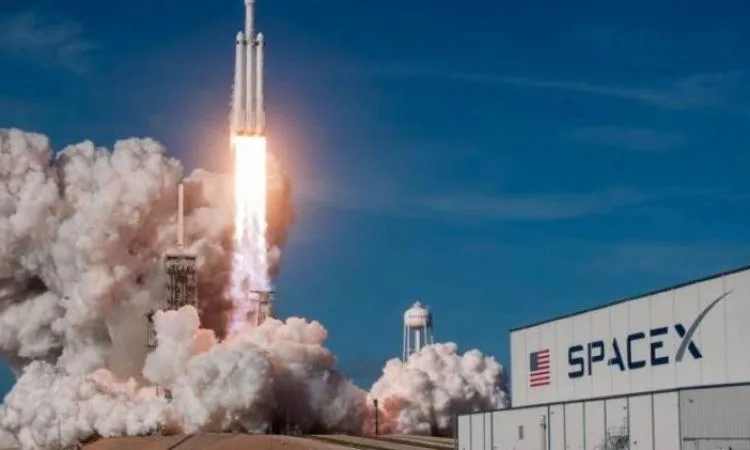 سبيس إكس: إدارة الطيران الفيدرالية تمنح الإذن لإطلاق الرحلة التاسعة لصاروخ Starship سبيس إكس: إدارة الطيران الفيدرالية تمنح الإذن لإطلاق الرحلة التاسعة لصاروخ Starship