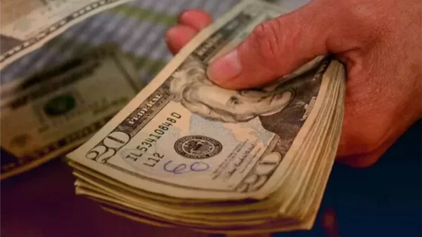 سعر الدولار اليوم