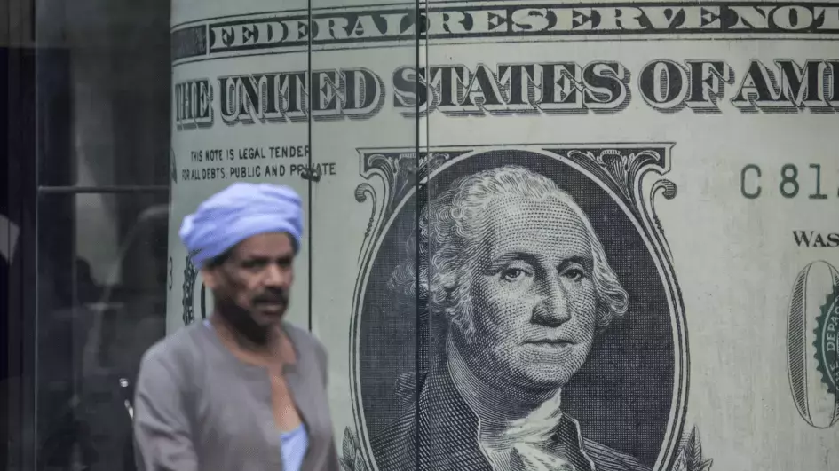 سعر الدولار بختام تعاملات البنوك المصرية اليوم الأحد 4 مايو 2025