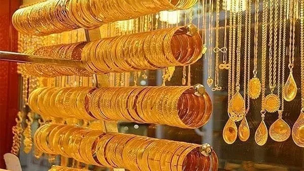سعر الذهب الآن.. كم وصل عياري 24 و21 في الصاغة؟