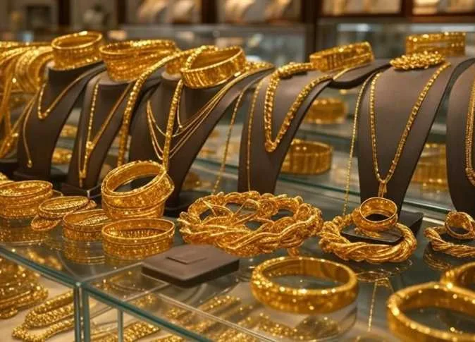 سعر الذهب اليوم الأربعاء 7 مايو 2025 بمنتصف التعاملات بعد التراجع المفاجئ.. وعيار 21 بالمصنعية