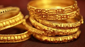 سعر الذهب اليوم الثلاثاء 27 مايو 2025 في نهاية التداولات المسائية يسجل ارتفاعات ملحوظة.. وعيار 21 مع المصنعية