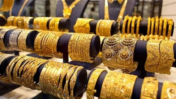 سعر الذهب عيار 21 الآن تحديث مباشر الخميس 8 مايو 2025