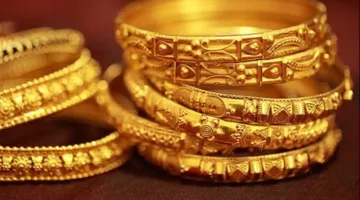سعر الذهب مساء الخميس 22 مايو 2025 يظل مرتفعاً مع الحفاظ على المكاسب، وعيار 21 مع المصنعية.