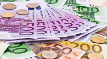 سعر اليورو في مصر اليوم الخميس 1 مايو 2025