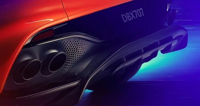 سعر ومميزات سيارة أستون مارتن DBX لعام 2025 سعر ومميزات سيارة أستون مارتن DBX لعام 2025