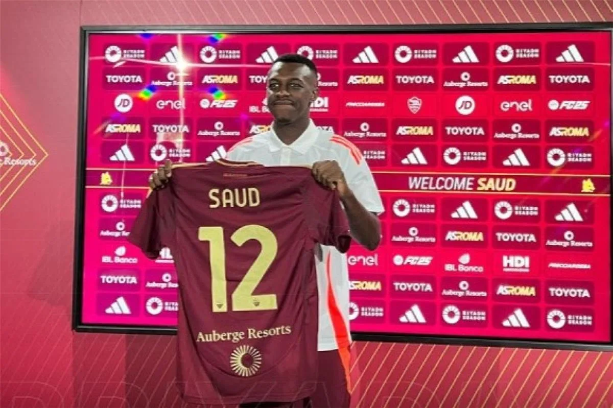 سعود عبد الحميد يقترب من العودة إلى الدوري السعودي بعد تجربة قصيرة مع روما