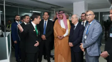 سفير خادم الحرمين الشريفين يزور “طريق مكة” في مطار الدار البيضاء