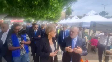 سفيرة الاتحاد الأوروبي تزور سوق المزارعين في الإسكندرية