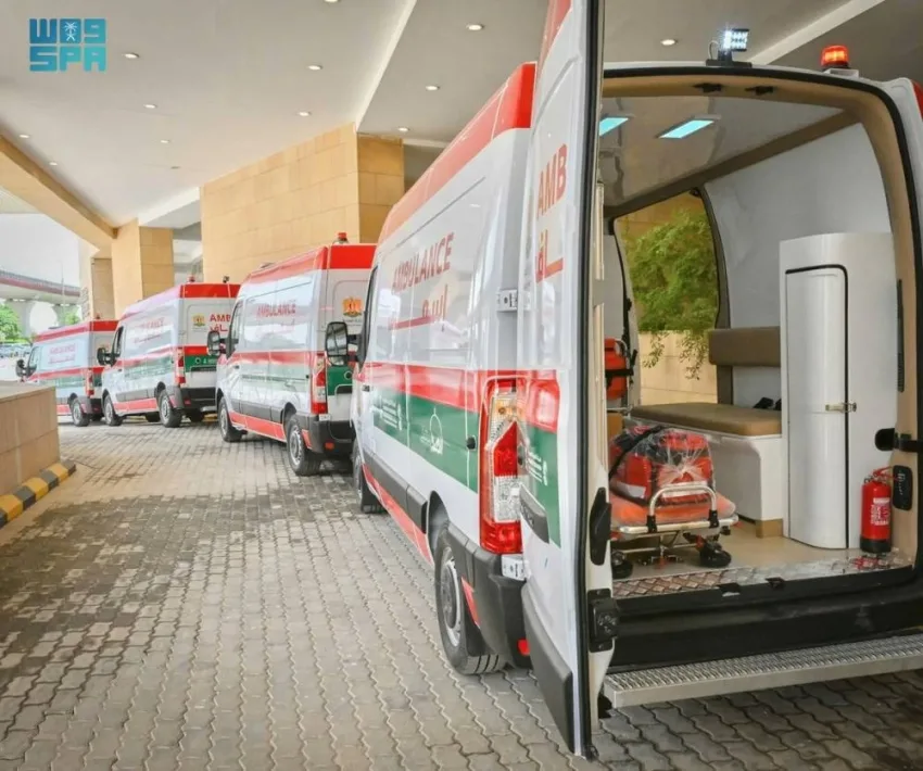 سلمان للإغاثة يطلق القافلة السابعة عشرة من المساعدات الإنسانية السعودية لدعم الشعب السوري الشقيق. سلمان للإغاثة يطلق القافلة السابعة عشرة من المساعدات الإنسانية السعودية لدعم الشعب السوري الشقيق.