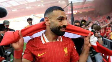 سلوت يمنح محمد صلاح ميزة فريدة خلال مباراة ليفربول وبرايتون