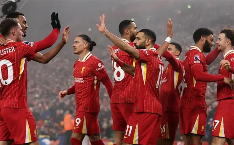 سلوت يوضح سبب انضمامه لتدريب ليفربول ويعبر عن أمله في اتباع مسيرة جوارديولا وكلوب. سلوت يوضح سبب انضمامه لتدريب ليفربول ويعبر عن أمله في اتباع مسيرة جوارديولا وكلوب.