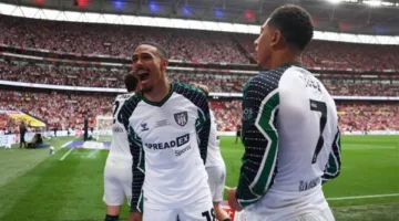سندرلاند يحقق انتصاراً مذهلاً على شيفيلد ويتأهل للدوري الإنجليزي الممتاز