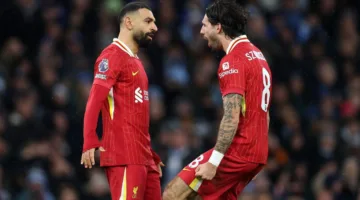 سوبوسلاي يسلط الضوء على أوجه التشابه بين محمد صلاح ورونالدو وأسباب انتصار ليفربول في الدوري الإنجليزي.