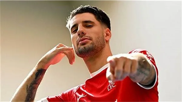 سوبوسلاي يضع ليفربول في المقدمة 2-1 على برايتون في الشوط الأول (فيديو) سوبوسلاي يضع ليفربول في المقدمة 2-1 على برايتون في الشوط الأول (فيديو)
