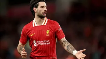 سوبوسلاي يضع ليفربول في المقدمة أمام برايتون قبل نهاية الشوط الأول 2-1 (فيديو)