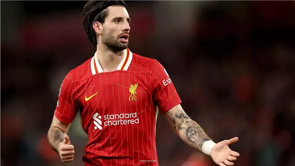 سوبوسلاي يضع ليفربول في المقدمة أمام برايتون قبل نهاية الشوط الأول 2-1 (فيديو) سوبوسلاي يضع ليفربول في المقدمة أمام برايتون قبل نهاية الشوط الأول 2-1 (فيديو)