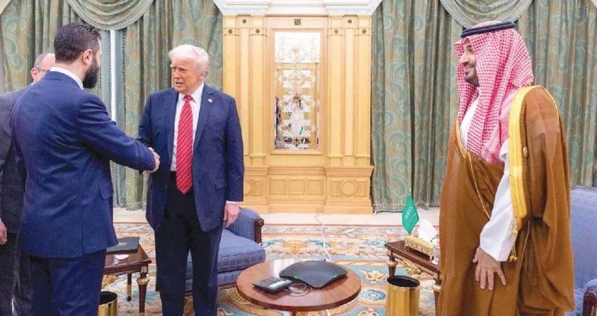 سوريا تعبر عن ترحيبها بالرفع الرسمي للعقوبات الأمريكية وتصفه بأنه “مبادرة إيجابية”. سوريا تعبر عن ترحيبها بالرفع الرسمي للعقوبات الأمريكية وتصفه بأنه “مبادرة إيجابية”.