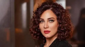 سولاف فواخرجي تودع المخرج الجزائري محمد لخضر حامينة: الإبداع خالد لا يموت