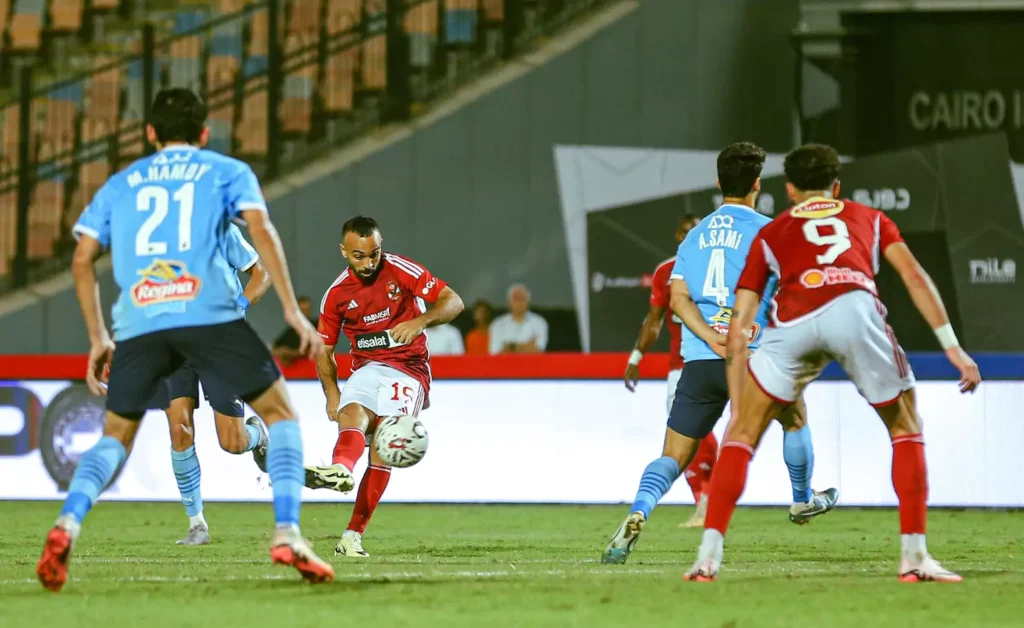 سيناريوهات فوز الأهلي بلقب الدوري المصري وإمكانيات بيراميدز لتحصيله