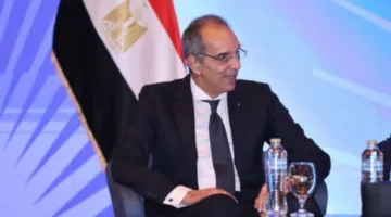 وزير الاتصالات: نخطط لإنتاج أكثر من 9 ملايين جهاز هاتف محمول هذا العام