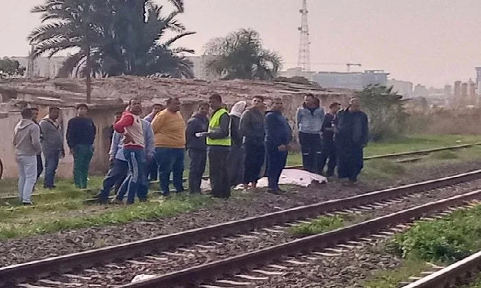 شاب ينهي حياته تحت عجلات قطار الفيوم نتيجة أزمة نفسية شاب ينهي حياته تحت عجلات قطار الفيوم نتيجة أزمة نفسية