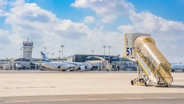 شركات الطيران العالمية تواصل وقف رحلاتها إلى إسرائيل
