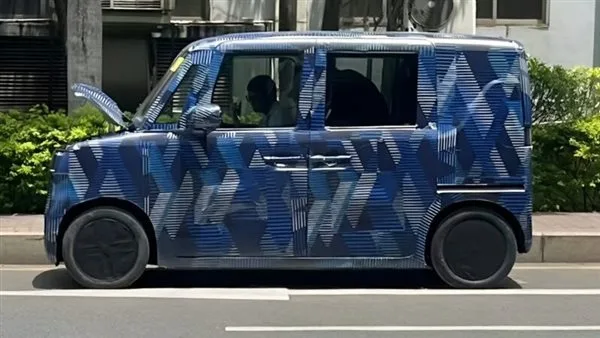 شركة BYD الصينية تستعد لإطلاق نموذج جديد من السيارات الكهربائية. شركة BYD الصينية تستعد لإطلاق نموذج جديد من السيارات الكهربائية.
