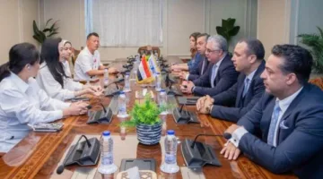 شركة صينية تستثمر 7 ملايين دولار لإنشاء مصنع للملابس الجاهزة في المنطقة الصناعية بالقنطرة غرب