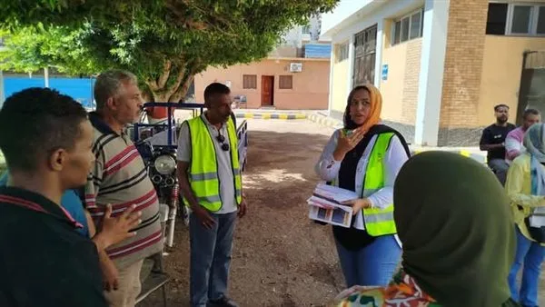 «شركة مياه الأقصر» تنظم حملة توعوية للموظفين حول مخاطر المخدرات (صور) «شركة مياه الأقصر» تنظم حملة توعوية للموظفين حول مخاطر المخدرات (صور)