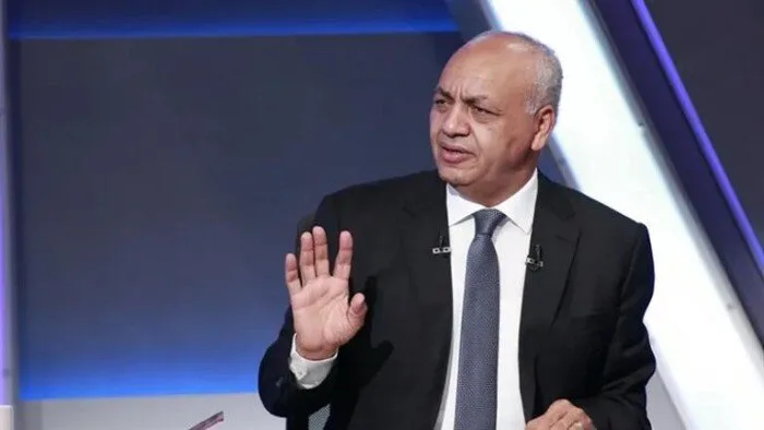 «شعب الجبارين لن يقبل بالمستعمرين».. مصطفى بكري يُهاجم أمريكا بسبب تشكيل حكومة لإدارة غزه