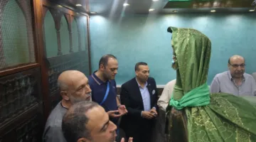 شيوخ الطرق الصوفية يزورون مقام “سيدي الغريب” في السويس بمناسبة احتفالية مولده (صور)