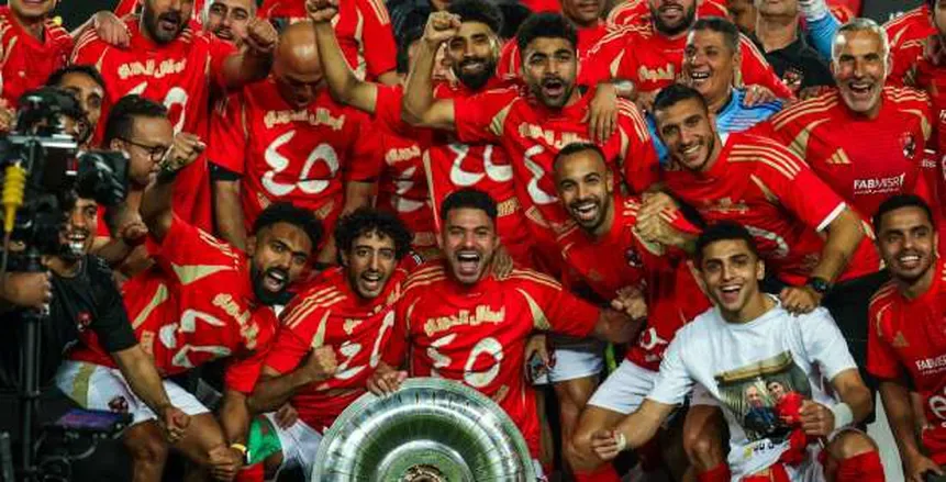 صباح الأهلي: مغادرة معلول، عرض الـ400 مليون لإمام عاشور، وتأكيد صفقة جديدة. صباح الأهلي: مغادرة معلول، عرض الـ400 مليون لإمام عاشور، وتأكيد صفقة جديدة.
