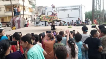 المسرح المتنقل لقصور الثقافة يبدأ عروضه في عزبة اللوزي بمحافظة الدقهلية