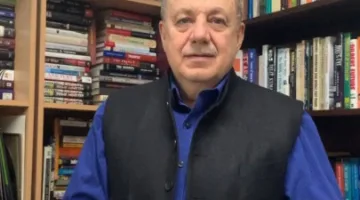 صحفي سوري ذو خبرة يتولى رئاسة نادي المراسلين الأجانب في جنوب آسيا للمرة الثالثة