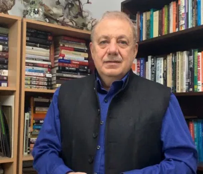 صحفي سوري ذو خبرة يتولى رئاسة نادي المراسلين الأجانب في جنوب آسيا للمرة الثالثة صحفي سوري ذو خبرة يتولى رئاسة نادي المراسلين الأجانب في جنوب آسيا للمرة الثالثة
