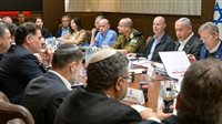 صدامات داخل القيادة الإسرائيلية: مشادة حادة حول المساعدات الإنسانية وتوسيع العمليات في غزة