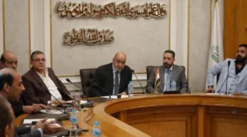 صرف جزء ثالث من مستحقات شركات ومصانع القطاع لدى هيئة الشراء الموحد في بداية الشهر القادم.