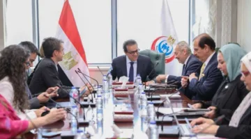 وزير الصحة يناقش مع وفد البنك الدولي سُبل تحسين التعاون في مجال التنمية البشرية