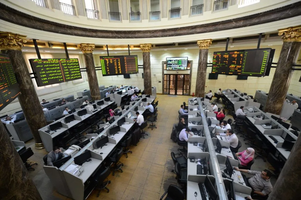 صعود جماعي لمؤشرات البورصة المصرية بمستهل تعاملات اليوم الأربعاء