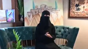 صفية أحمساني: فنانة موهوبة منذ الطفولة وتحولت إلى واحدة من أبرز الفنانين التشكيليين في المملكة