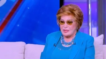 «صفية العمري» توضح موقفها من اعتزال الفن وترد على شائعات الواتساب (فيديو)